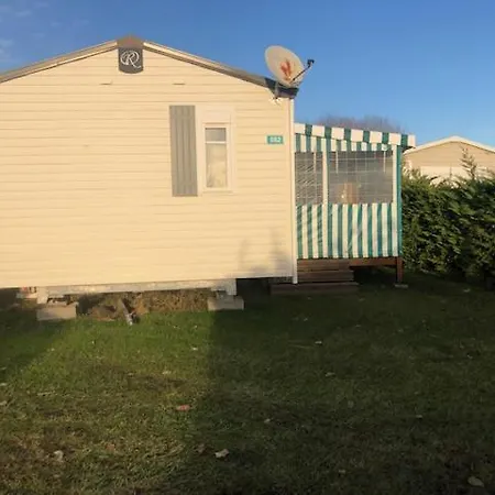 Campsite Mobilhome 582 Les Charmettes 3ch Equipe Les Mathes