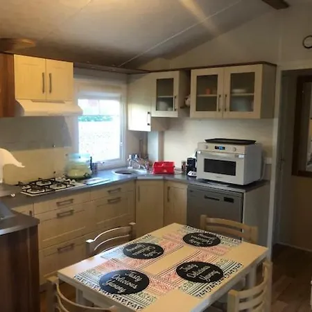 Mobilhome 582 Les Charmettes 3ch Equipe Campsite *